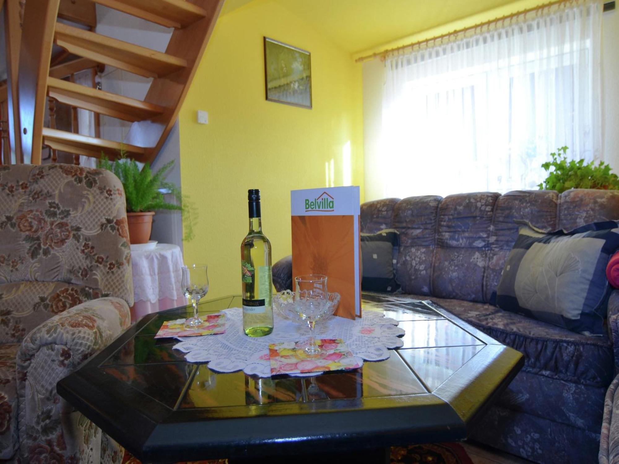 Holiday Home In Neustadt Am Rennsteig With Pond ภายนอก รูปภาพ